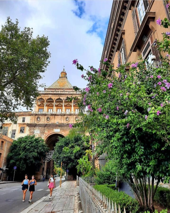 Politeama Sweet House Apartment Palermo Luaran gambar